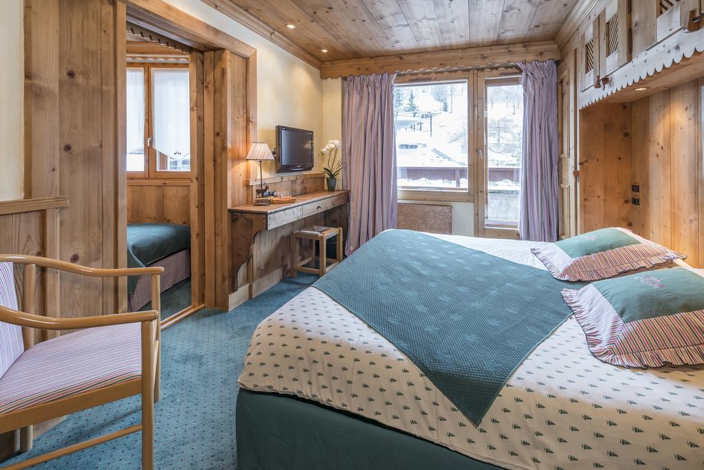 Hotel Eterlou Мерибел Екстериор снимка