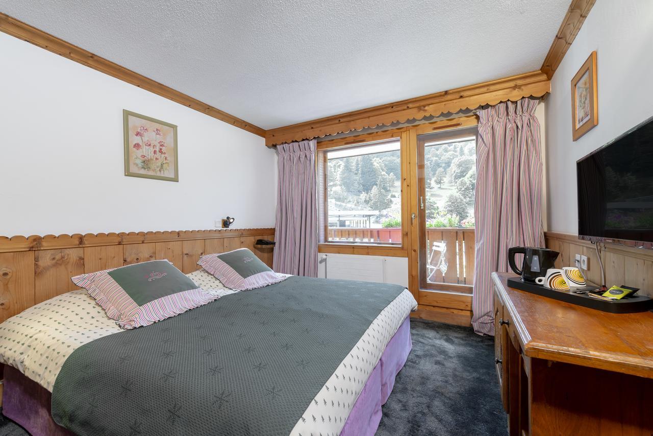 Hotel Eterlou Мерибел Екстериор снимка